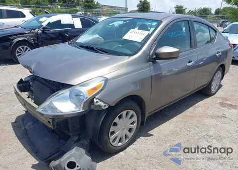 2016 Nissan Versa 1.6 Sv z USA, uszkodzony, nr VIN 3N1CN7AP0GL892902